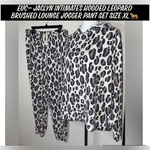 EUC- Jaclyn Intimates Hooded Leopard Brushed Lounge Jogger Pant Set Size XL🐆